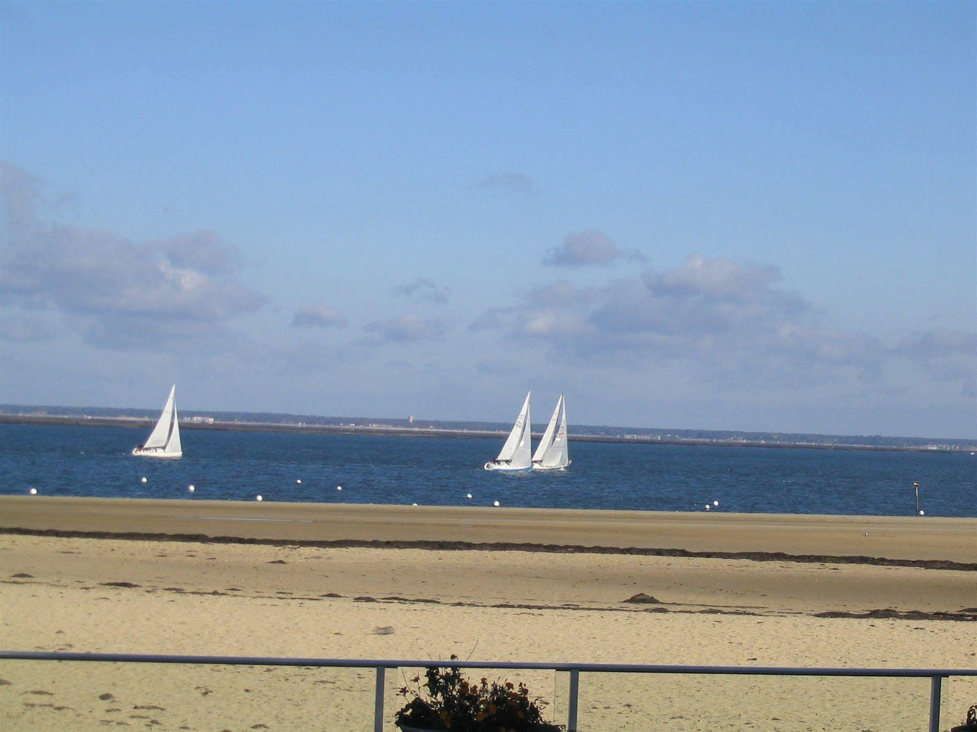 Arc Hôtel Sur Mer Arcachon Exterior foto